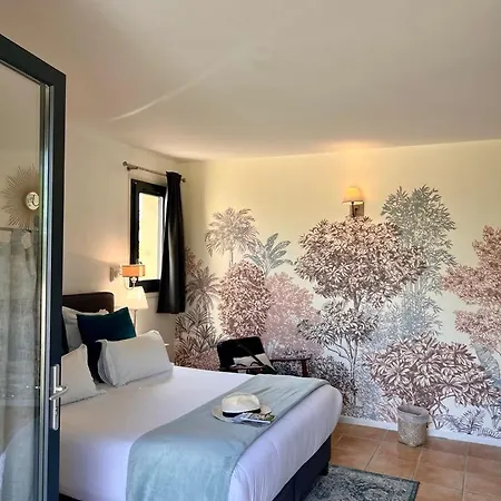 Hotel Les Vieilles Tours Rocamadour Room photo
