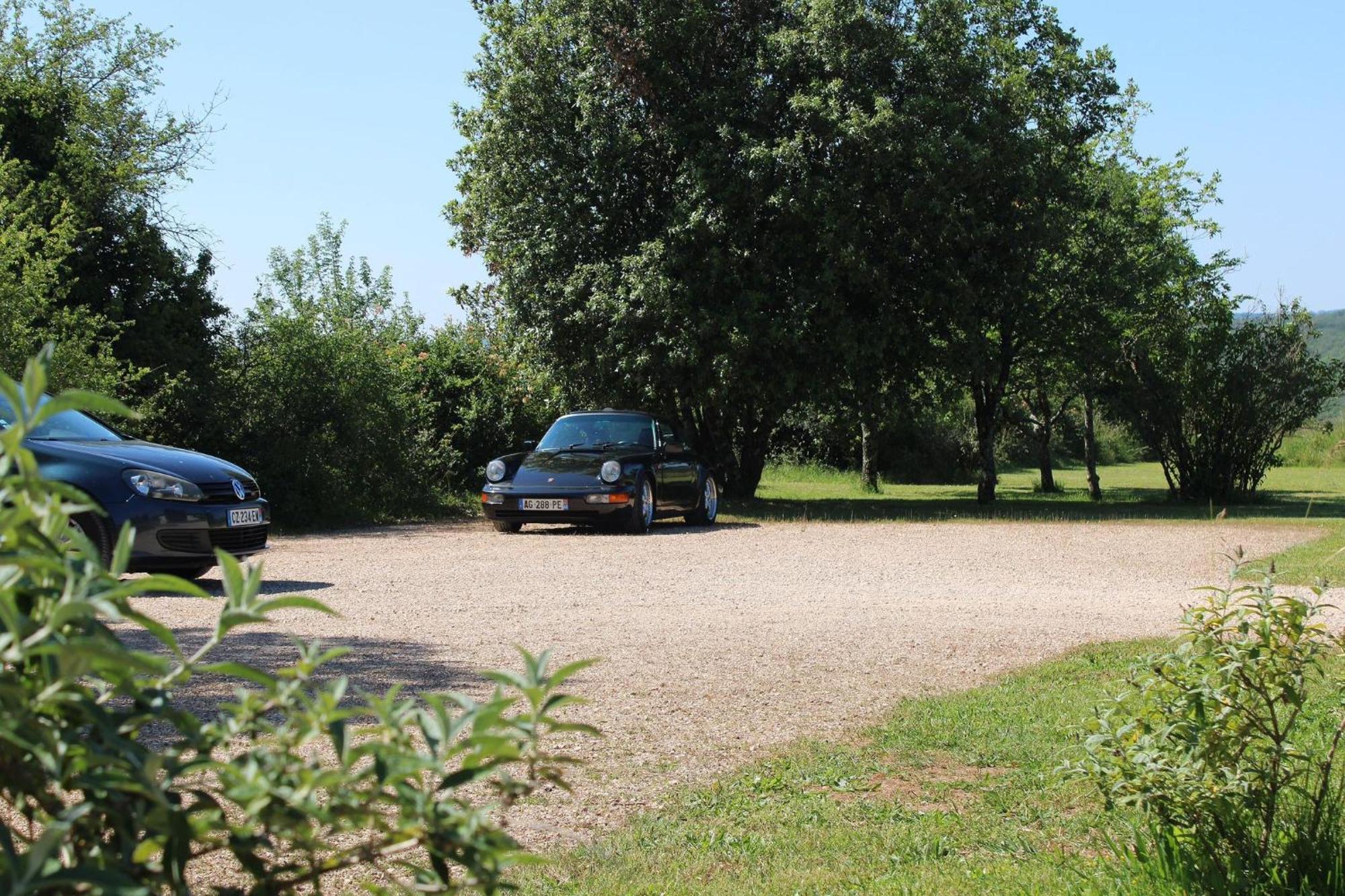 Hotel Les Vieilles Tours 3*